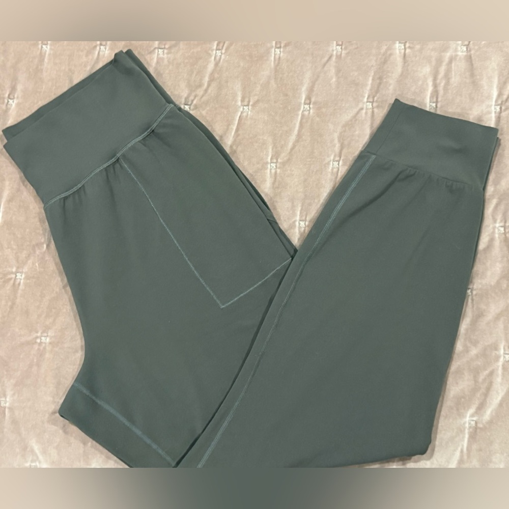 Athleta Jogger Leggings Olive Green - Size Large